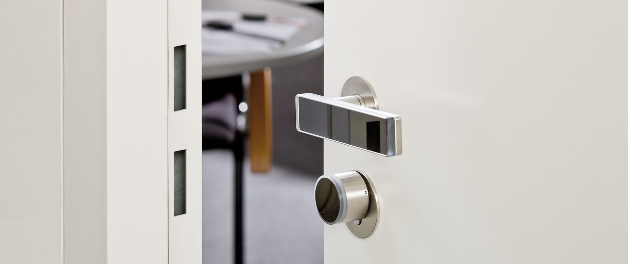 Electronic locking systems from OPERTIS