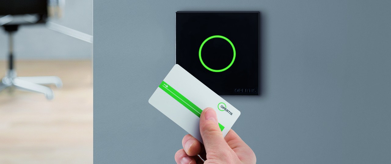 eLOCK eXpert locking system with access-on-card-system